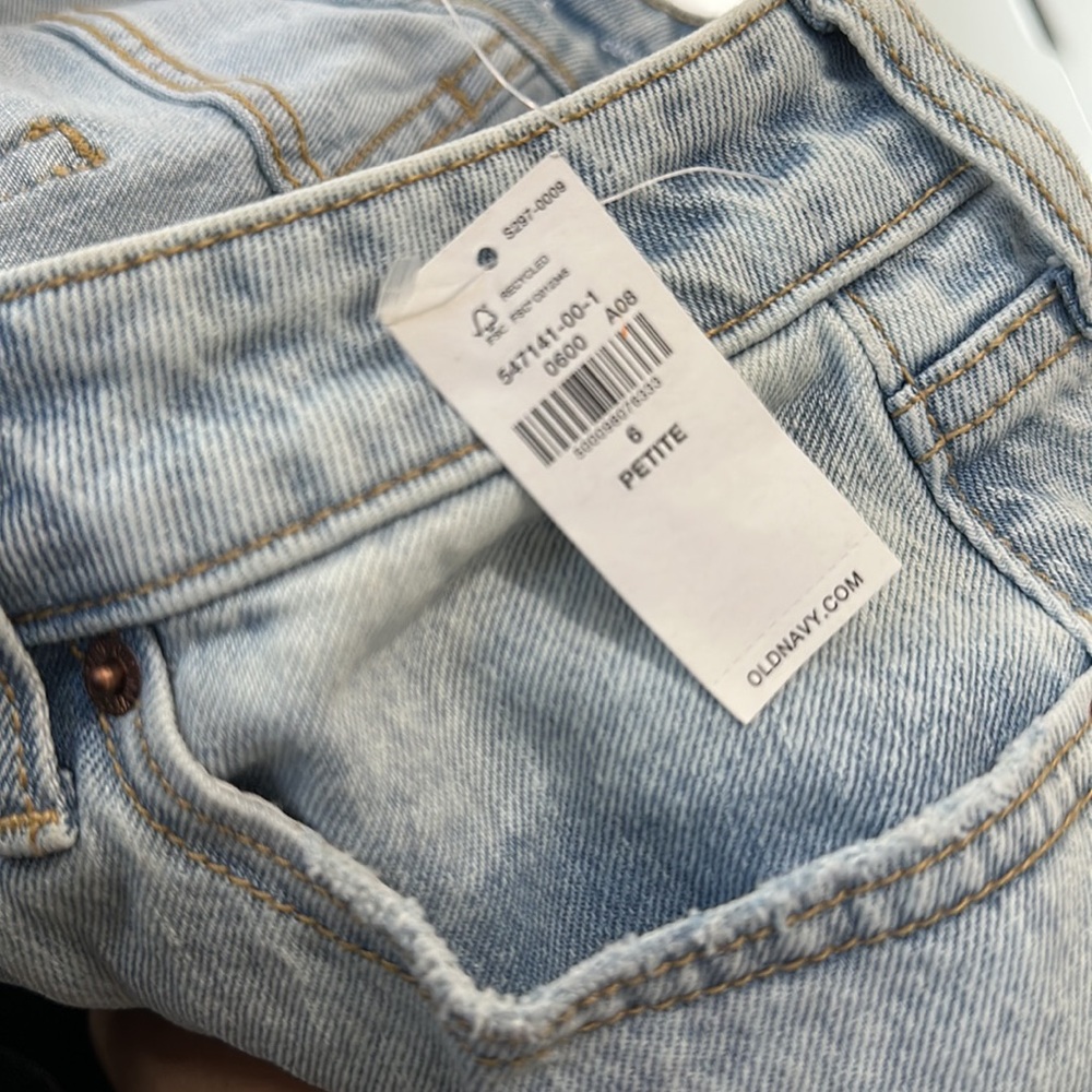 Old Navy High Rise Women's Jeans - NWT - Picture 4 of 5